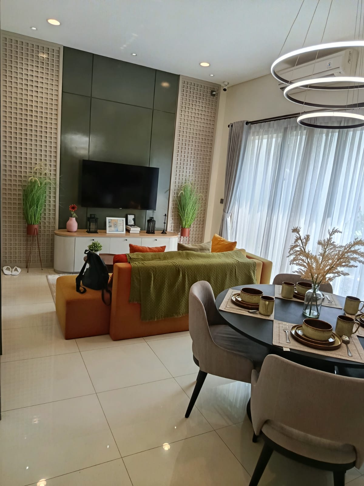 Modern Custom Interior Furniture Project – Premium Woodworking Installation